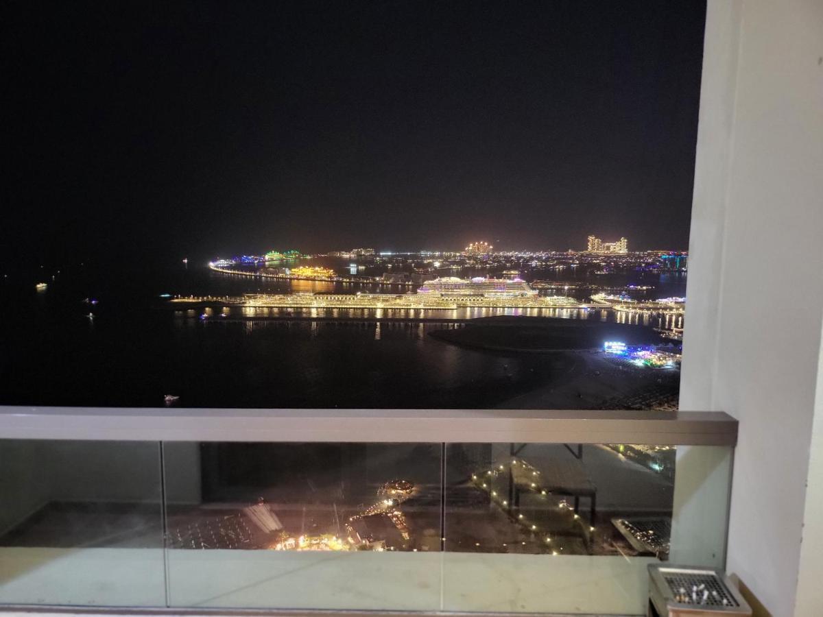 Sea Castle Jbr Hostel Dubai Exterior photo
